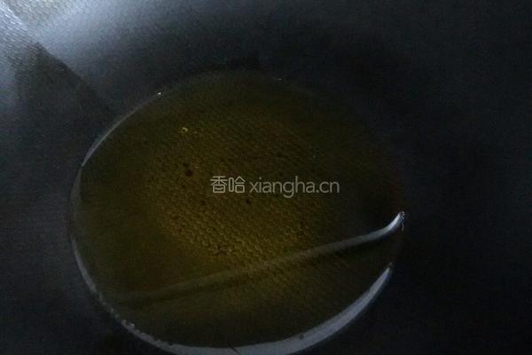 咸蛋黄烩南瓜泥的做法图解5