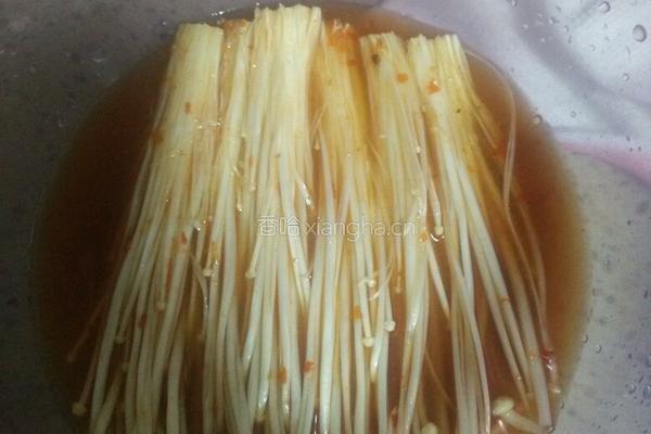 肉卷金针菇的做法图解3
