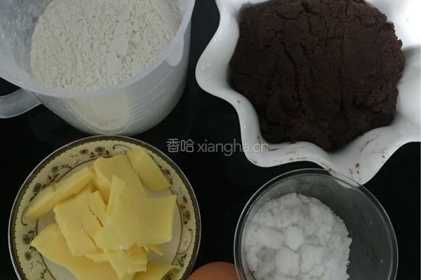 豆沙小小酥的做法图解1
