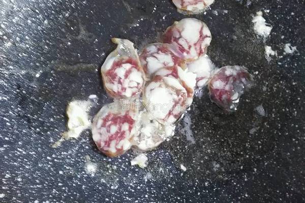 鸡蛋炒木耳的做法图解7