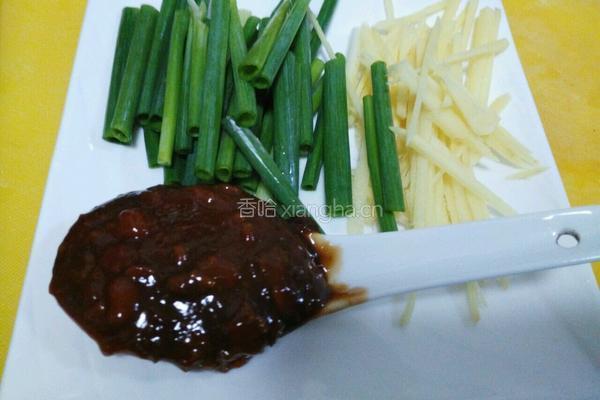 黄豆酱焖泥猛鱼的做法图解2