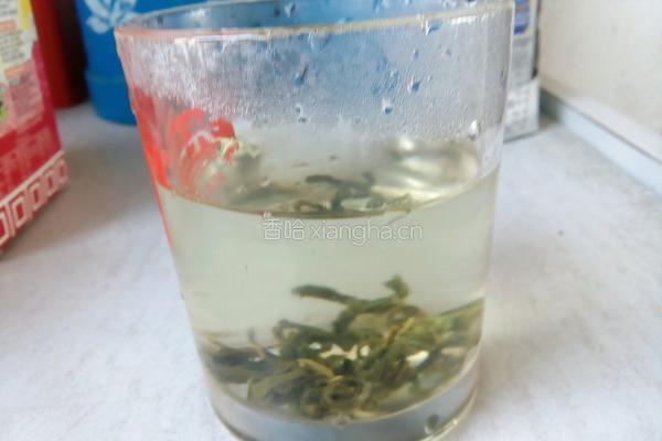 奶盖茶的做法图解3