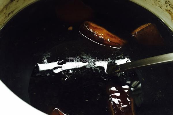 陕西腊汁肉夹馍的做法图解1