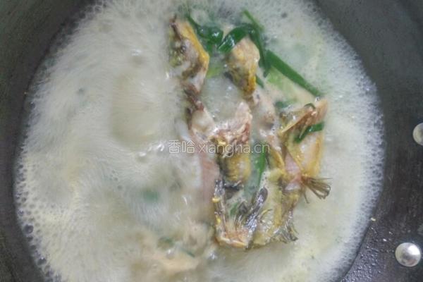 黄骨鱼豆腐汤的做法图解5