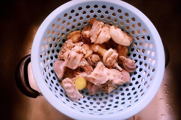香辣啤酒鸭的做法图解4