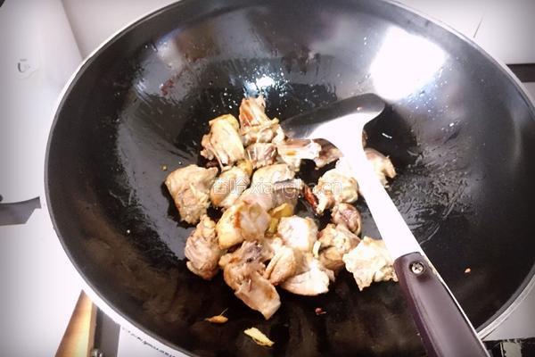 香辣啤酒鸭的做法图解7