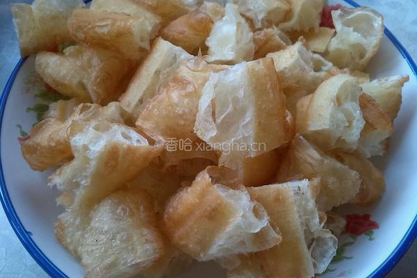 黄瓜拌油条的做法图解2