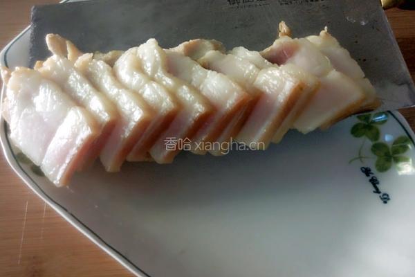 腊肉炒青椒的做法图解3