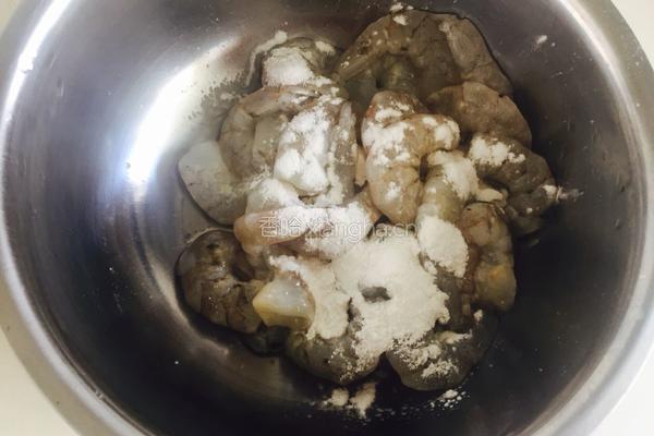 虾仁炒芹菜的做法图解5