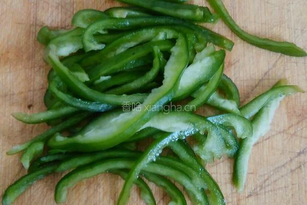 绿豆芽蛋炒饭的做法图解3