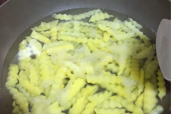 狼牙土豆（麻辣洋芋）的做法图解4