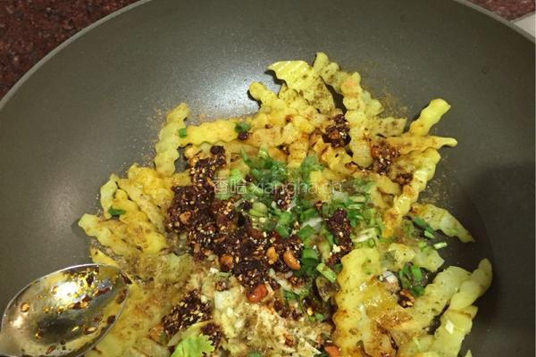 狼牙土豆（麻辣洋芋）的做法图解9