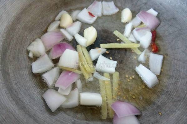 茶树菇干锅鸡的做法图解8
