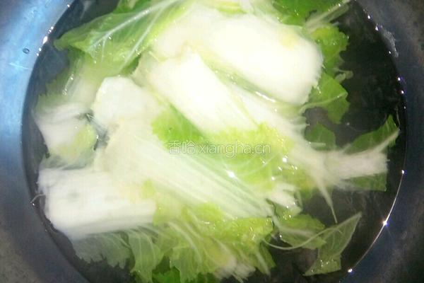 白菜木耳饺子的做法图解3