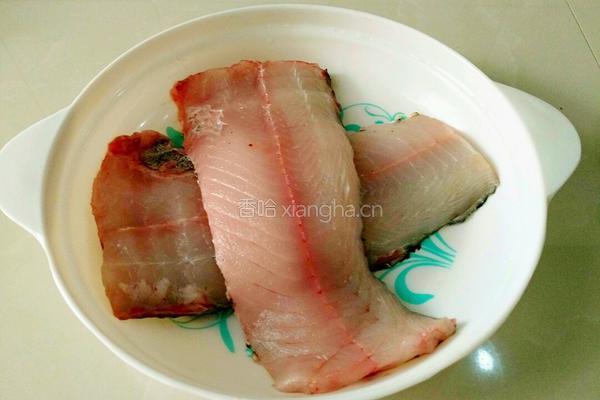 番茄鱼片的做法图解1