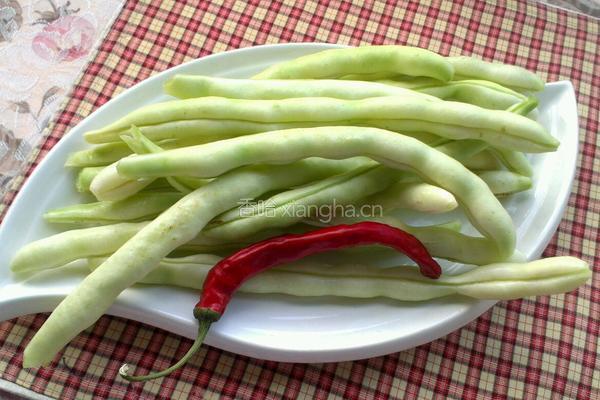 清炒豆角丝的做法图解1