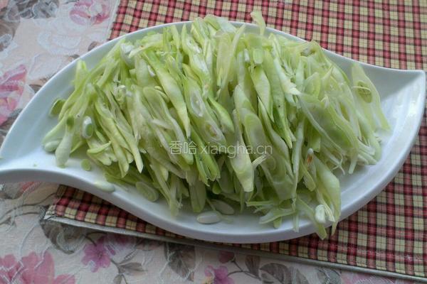 清炒豆角丝的做法图解2