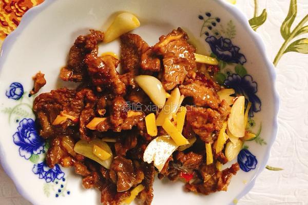 卷心菜炒牛肉的做法图解7