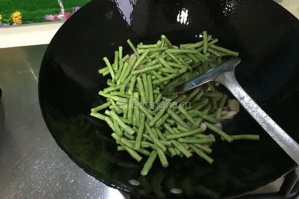 肉丝炒豇豆的做法图解4