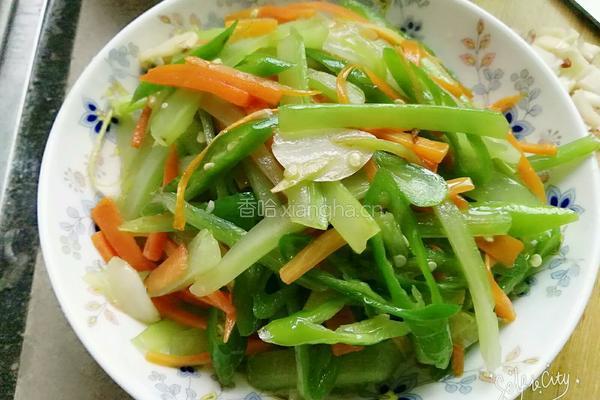 素炒芹菜