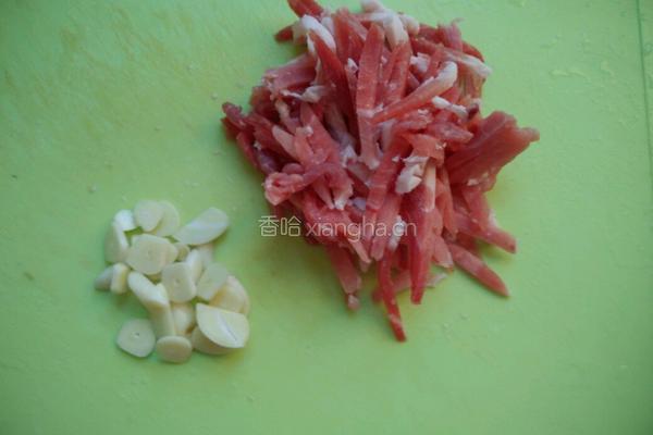 木耳干豆腐炒肉丝的做法图解3