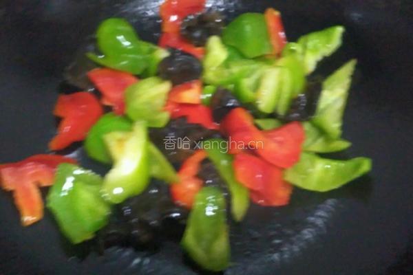 彩椒爆鸡胗的做法图解5