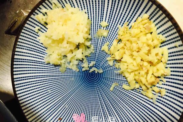 糍粑辣椒的做法图解2