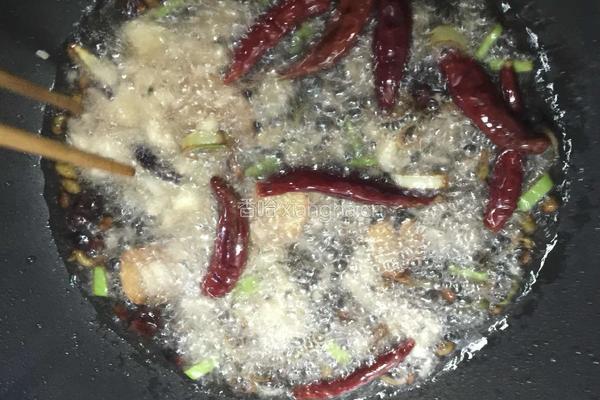 干煸豆角的做法图解3