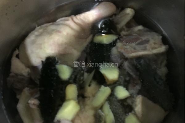 海参老鸭汤的做法图解4