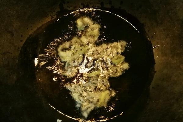 酱爆洋白菜的做法图解2