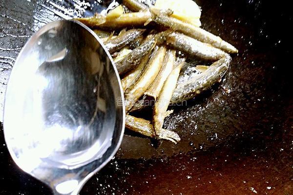泥鳅炖豆腐汤的做法图解6
