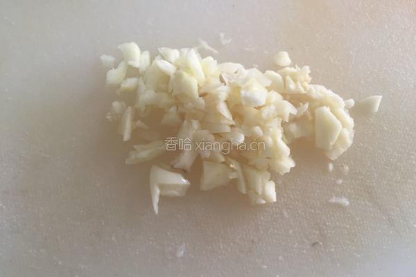 清炒芹菜的做法图解3