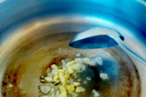 炝炒萝卜丝的做法图解3