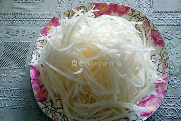 蒸萝卜丝的做法图解2