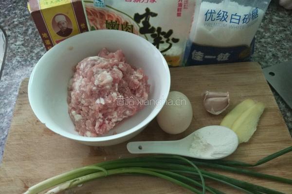 肉圆子的做法图解1