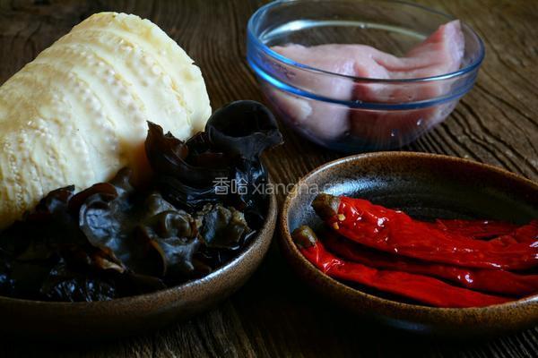 四川鱼香肉丝的做法图解1