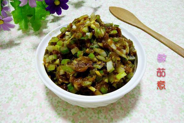 猪肉大葱饺子馅的做法图解8