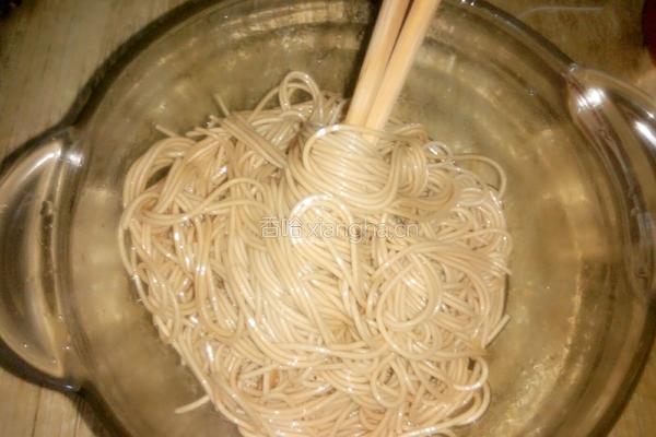 番茄鸡蛋炒面的做法图解6