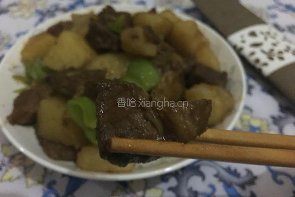 土豆炖牛腩的做法图解15