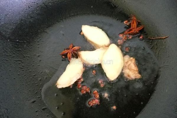 香菇炖鸭的做法图解4