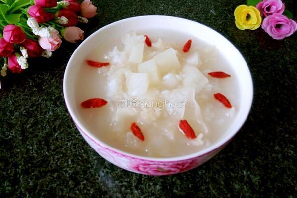 银耳香梨大米粥的做法图解5