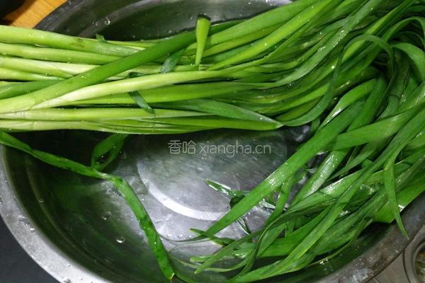 韭菜鸡蛋馅饼的做法图解4