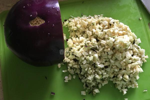 猪肉茄子包子的做法图解6