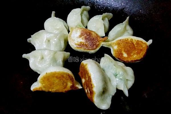 水煎饺的做法图解13