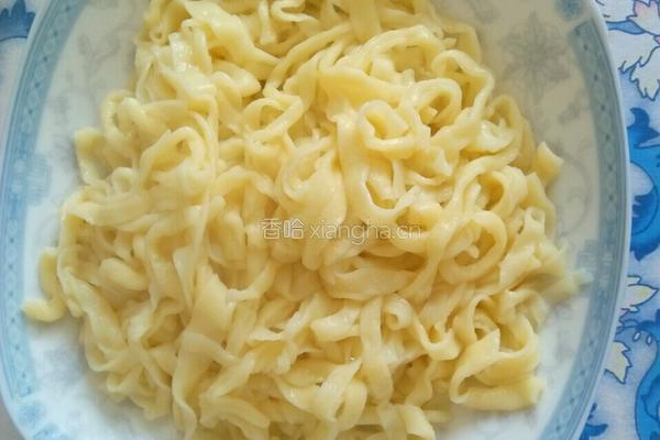 茄子炸酱面的做法图解8
