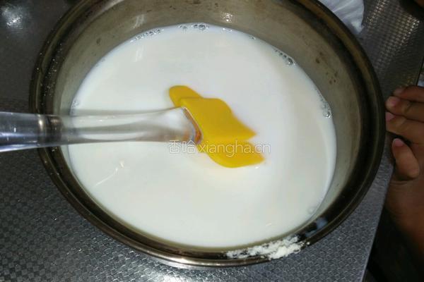 酸奶冰激凌的做法图解3