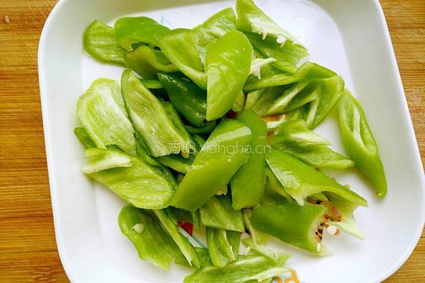 尖椒土豆片的做法图解3