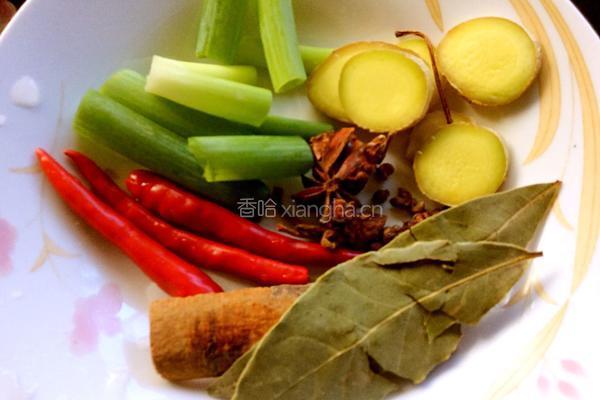 清炖牛肉汤的做法图解2