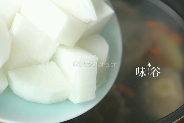 白萝卜牛尾汤的做法图解6