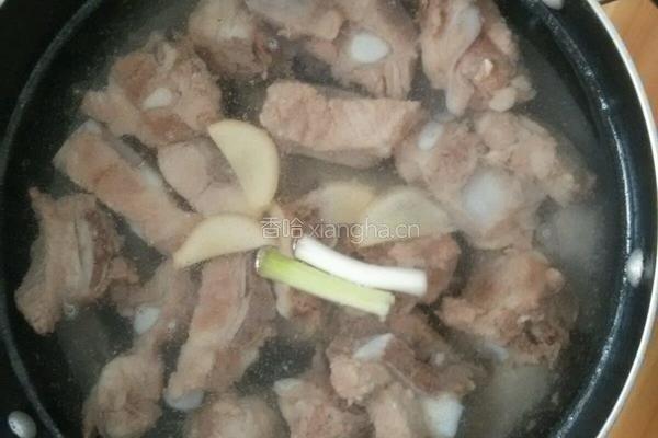 排骨炖冬瓜的做法图解3